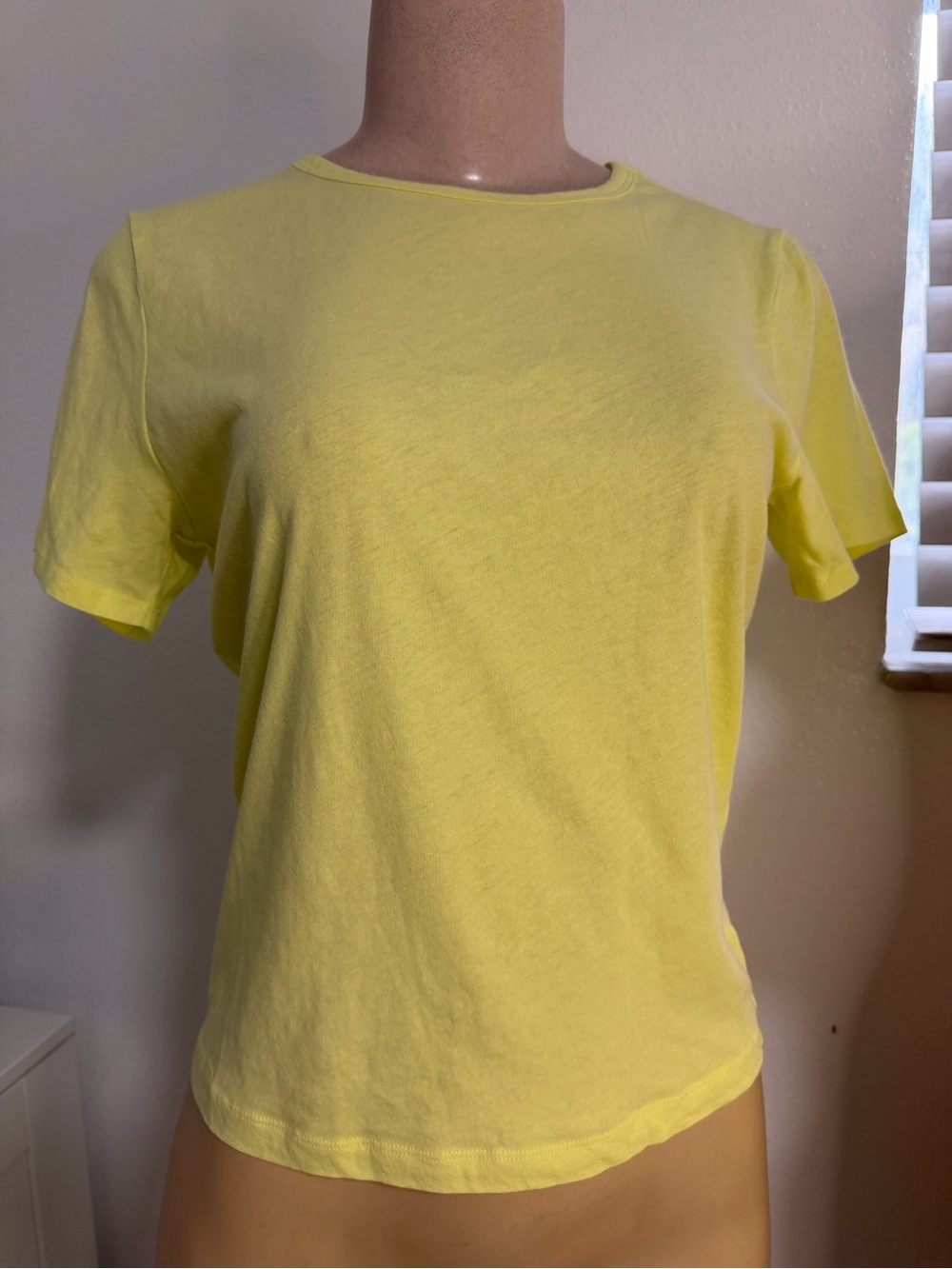 Good American Yellow Short Sleeve Crewneck Tee